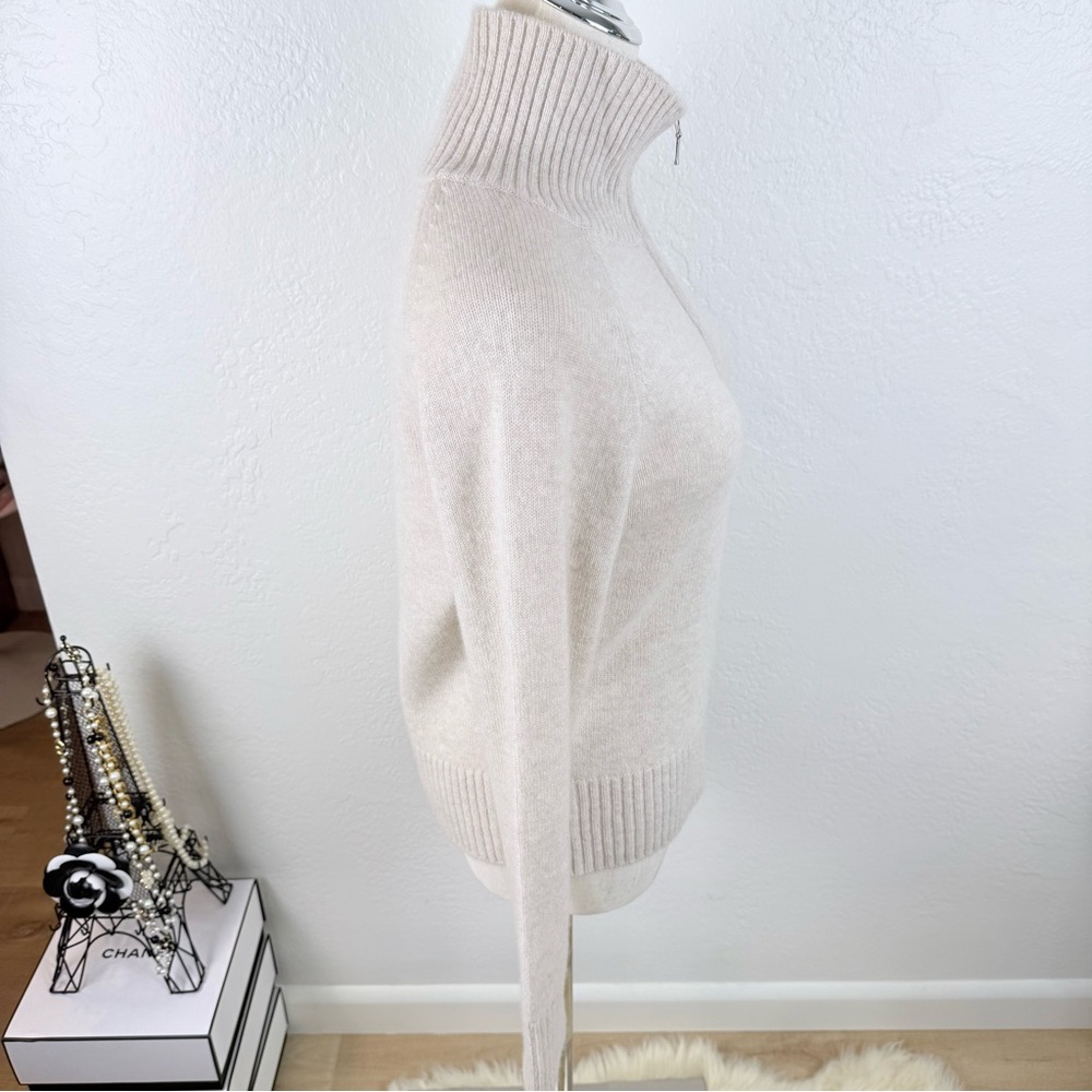 NWOT/Alpine Cashmere 100% Cashmere Zip mock neck sweater. Oatmeal/Sand Size S
